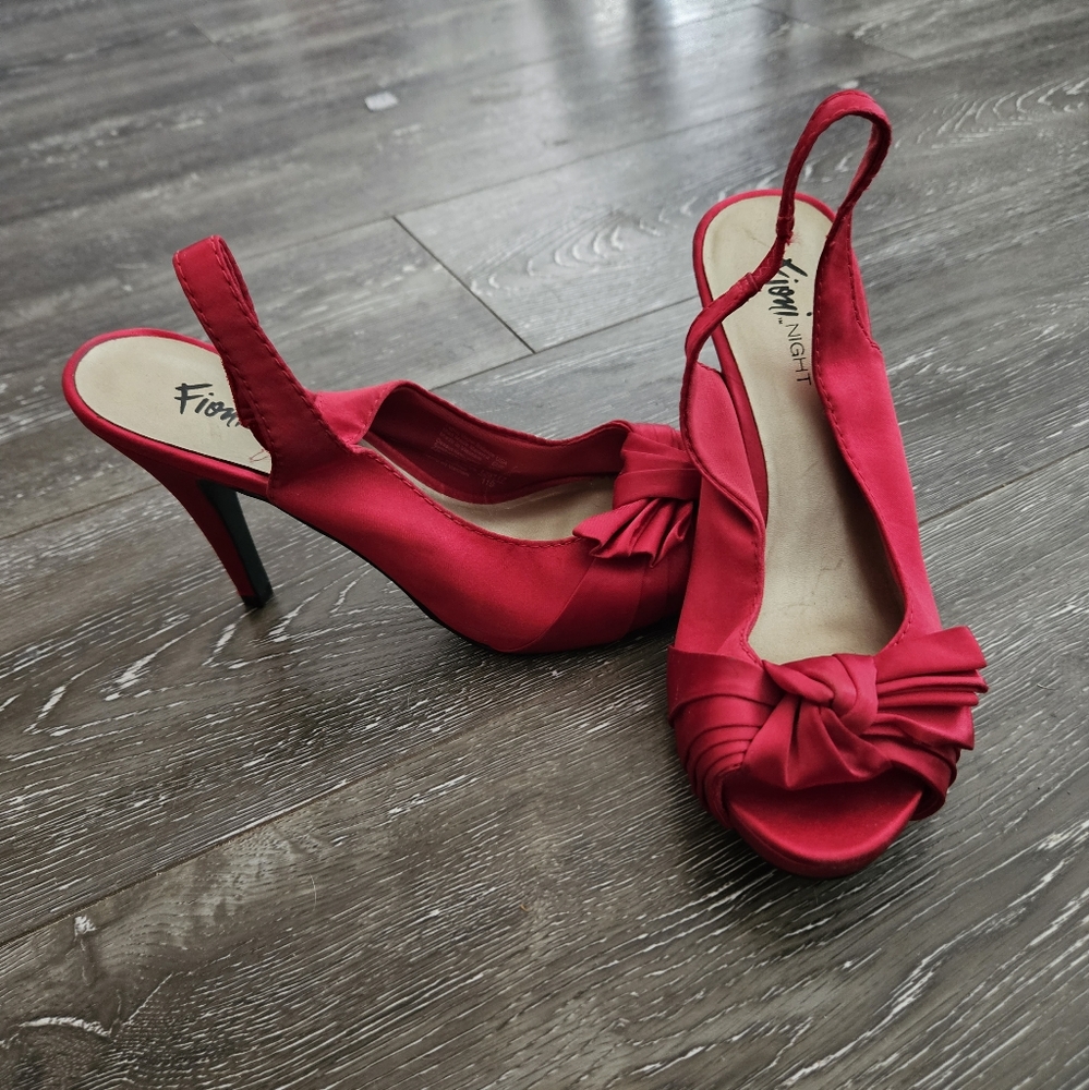 Fioni Night High Heels
